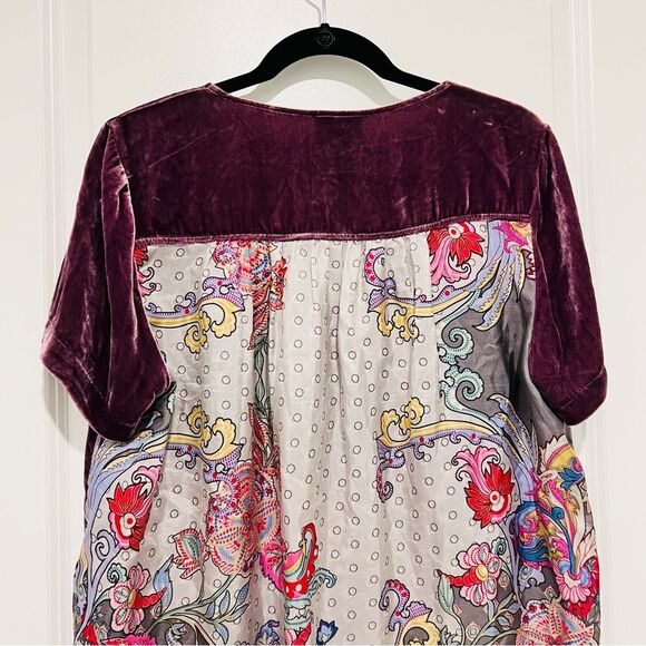 JWLA Johnny Was Mixed Media Short Sleeve Top Purple Velvet Front Silk Back Small - Picture 6 of 8